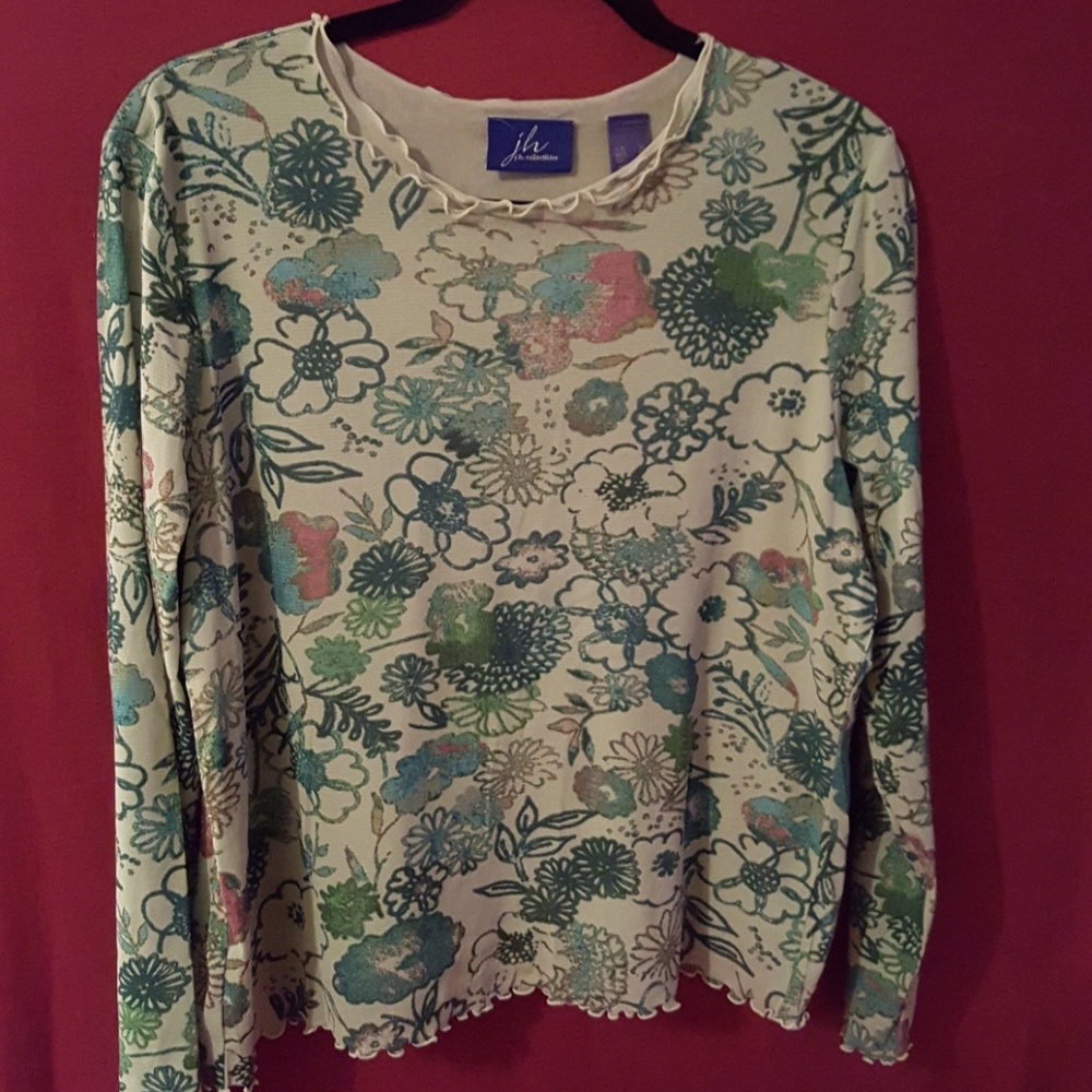 J.H Collectibles blouse